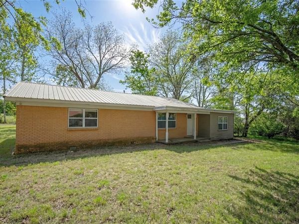 333 Fairlane Avenue, Sulphur, OK 73086