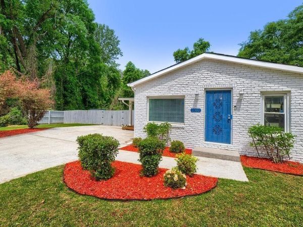2702 White Oak, Decatur, GA 30032