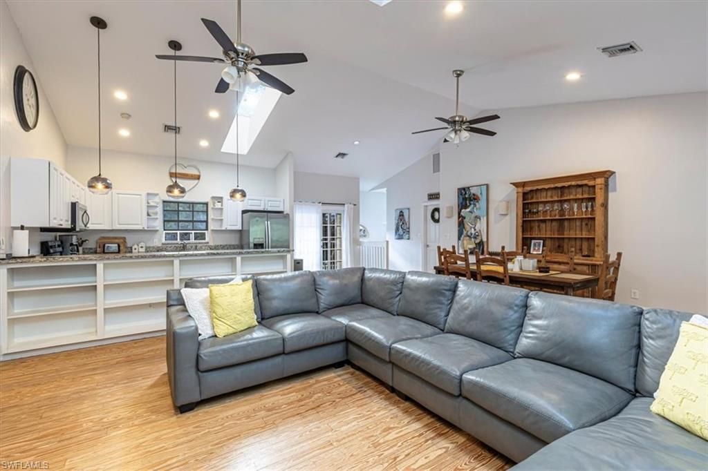 3618 Cottage Club Ln, Naples, FL 34105 Photo