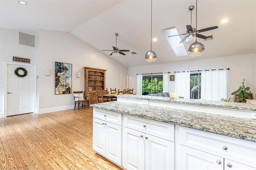 3618 Cottage Club Ln, Naples, FL 34105 Photo