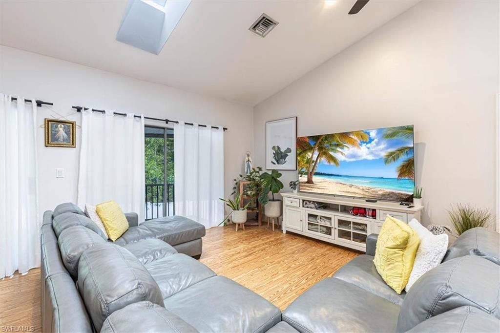 3618 Cottage Club Ln, Naples, FL 34105 Photo