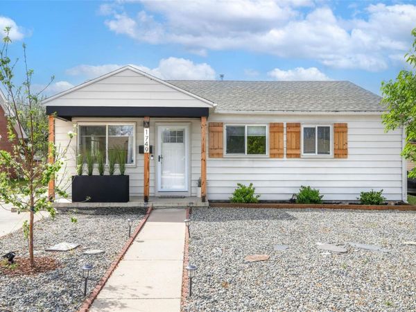 1749 Havana Street, Aurora, CO 80010