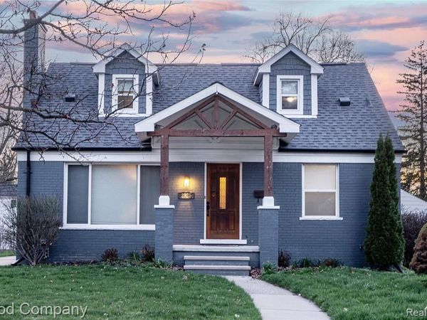 2925 Benjamin Avenue, Royal Oak, MI 48073