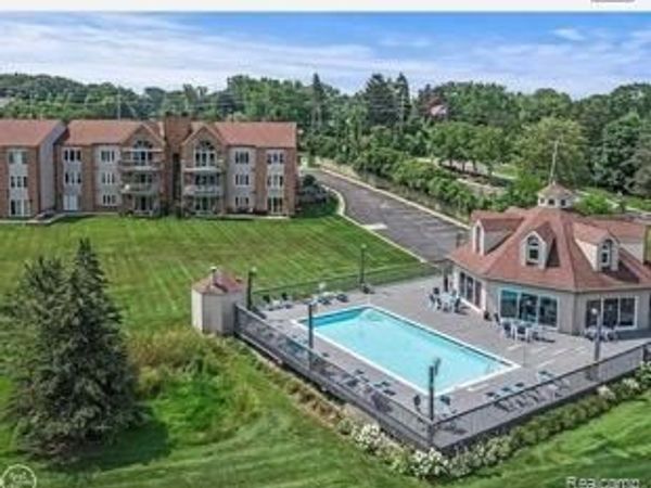 3414 LOON LAKE, Waterford Twp, MI 48329