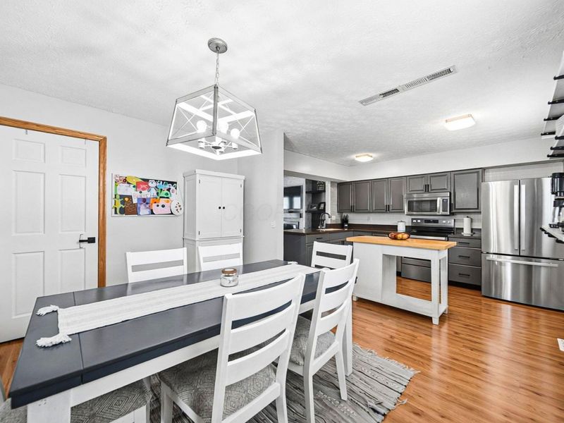 4093 Sassafras Court, Grove City, OH 43123 Photo 10