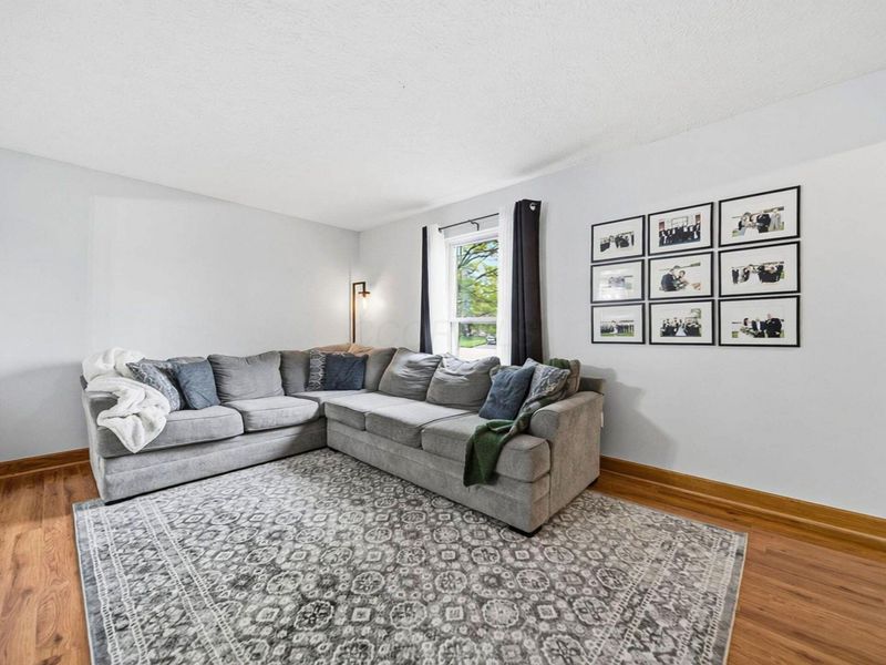 4093 Sassafras Court, Grove City, OH 43123 Photo 6