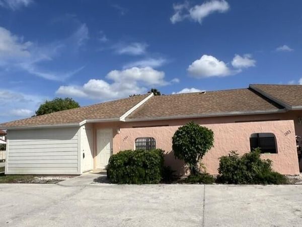 1301 Hempstead Street, Wellington, FL 33414