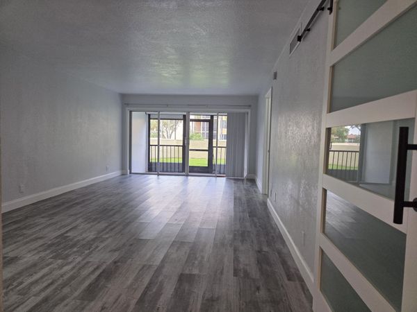 3905 N Nob Hill Road, Unit Apt 110, Sunrise, FL 33351