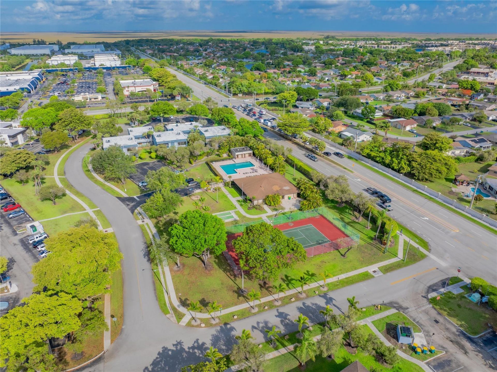 9614 W Mcnab Road, Unit 204, Tamarac, FL 33321 Photo