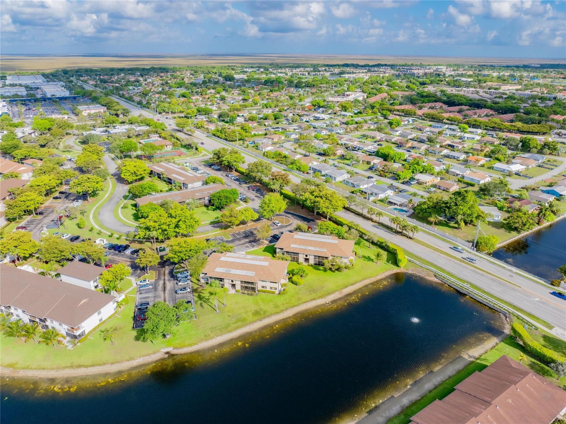 9614 W Mcnab Road, Unit 204, Tamarac, FL 33321 Photo