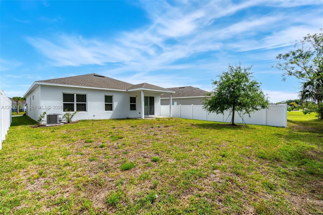 2854 Landing Dr, Titusville, FL 32796 Photo