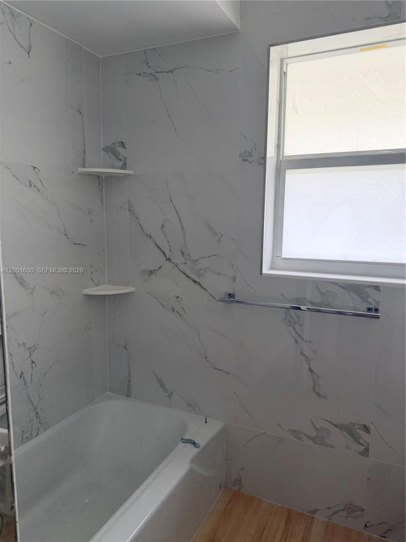 700 Layne Blvd, Unit 115, Hallandale Beach, FL 33009 Photo