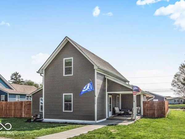1028 N Walnut Street, Lapel, IN 46051