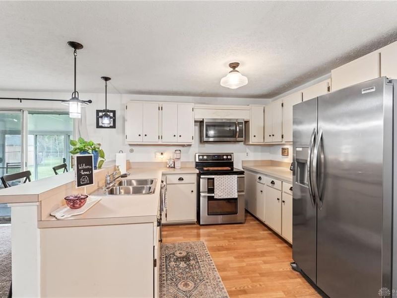 5454 Johannsen Avenue, Huber Heights, OH 45424 Photo 12