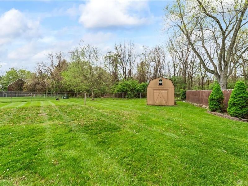 5454 Johannsen Avenue, Huber Heights, OH 45424 Photo 45