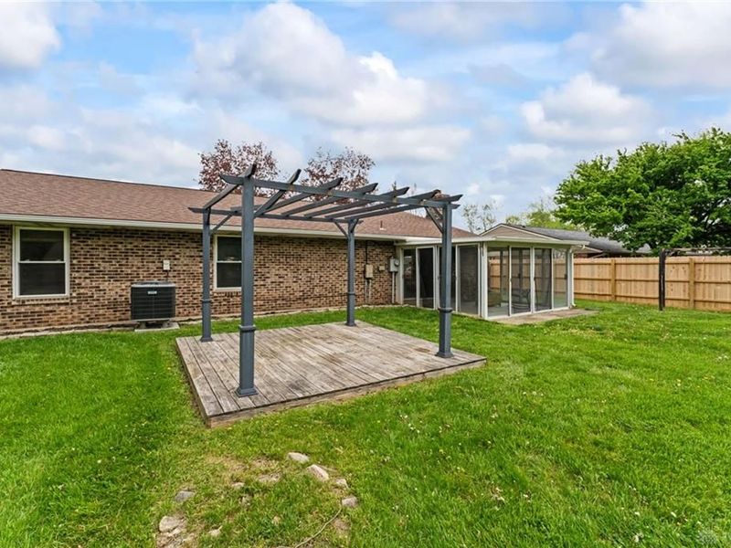 5454 Johannsen Avenue, Huber Heights, OH 45424 Photo 46