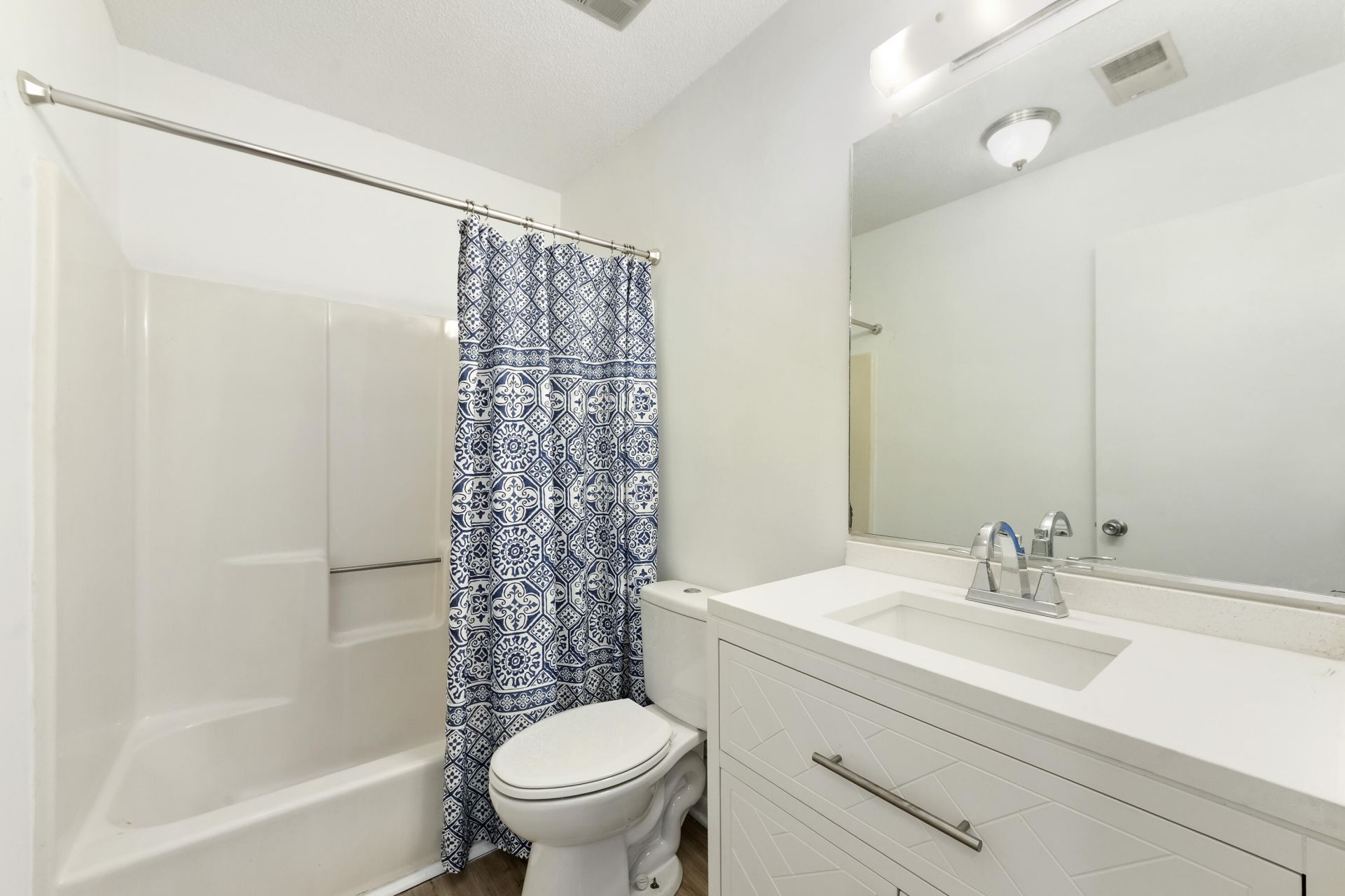 607 Waterwood Drive Photo 18