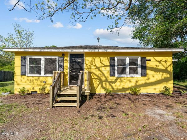 49 S 12th Street, Bolton, NC 28423