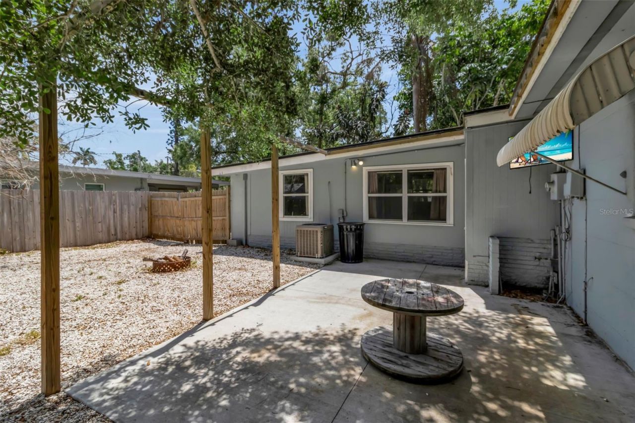 2317 2nd Avenue E, Bradenton, FL 34208 Photo