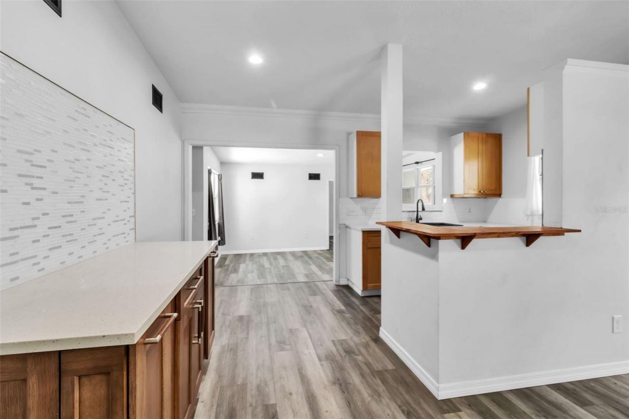 2317 2nd Avenue E, Bradenton, FL 34208 Photo