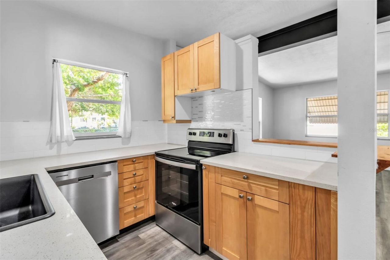 2317 2nd Avenue E, Bradenton, FL 34208 Photo