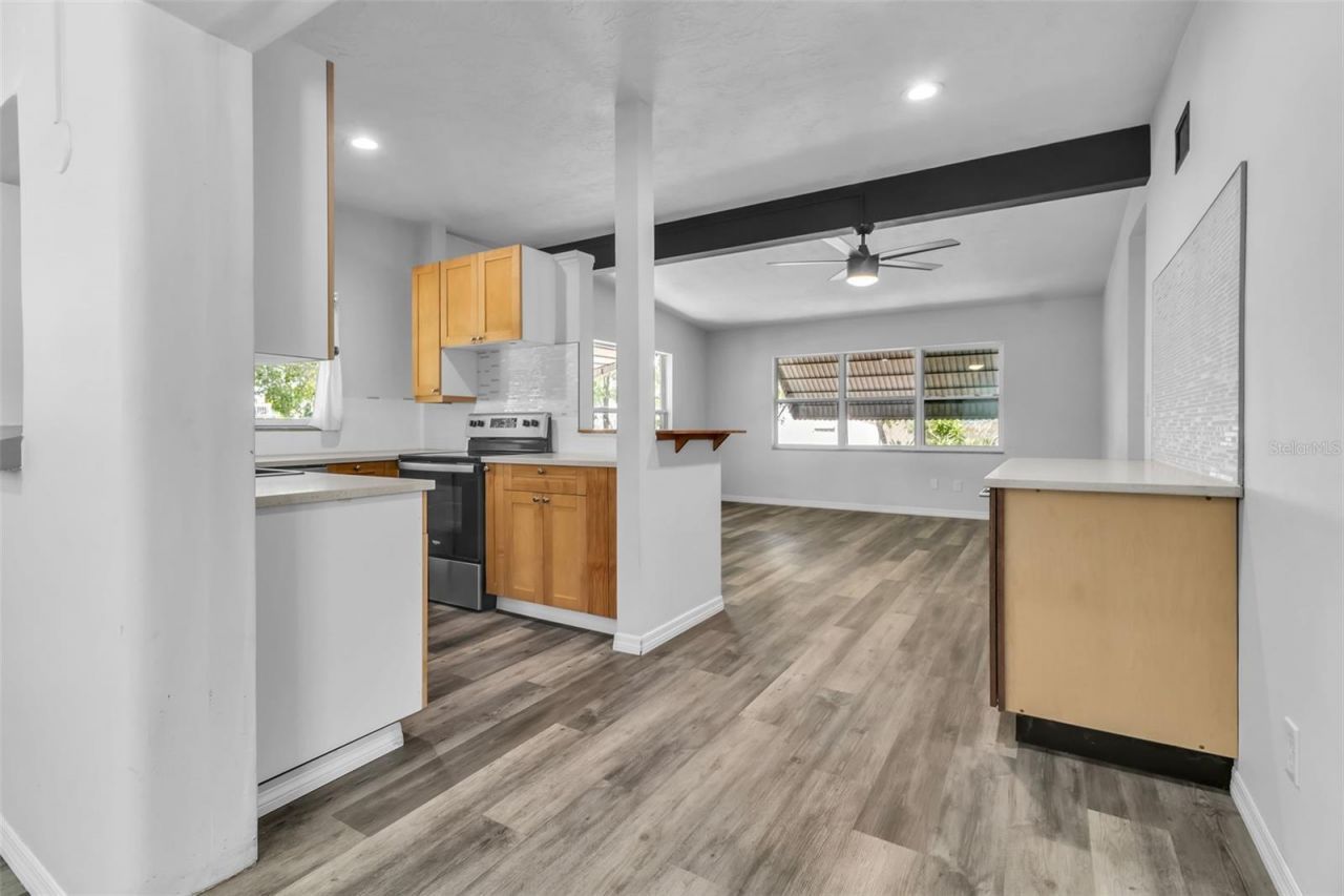 2317 2nd Avenue E, Bradenton, FL 34208 Photo