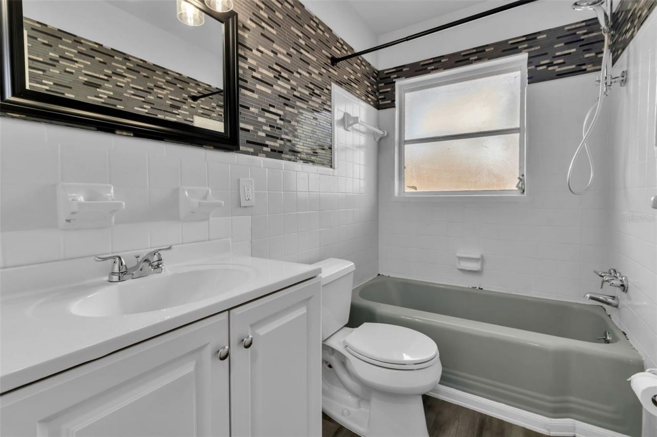 2317 2nd Avenue E, Bradenton, FL 34208 Photo