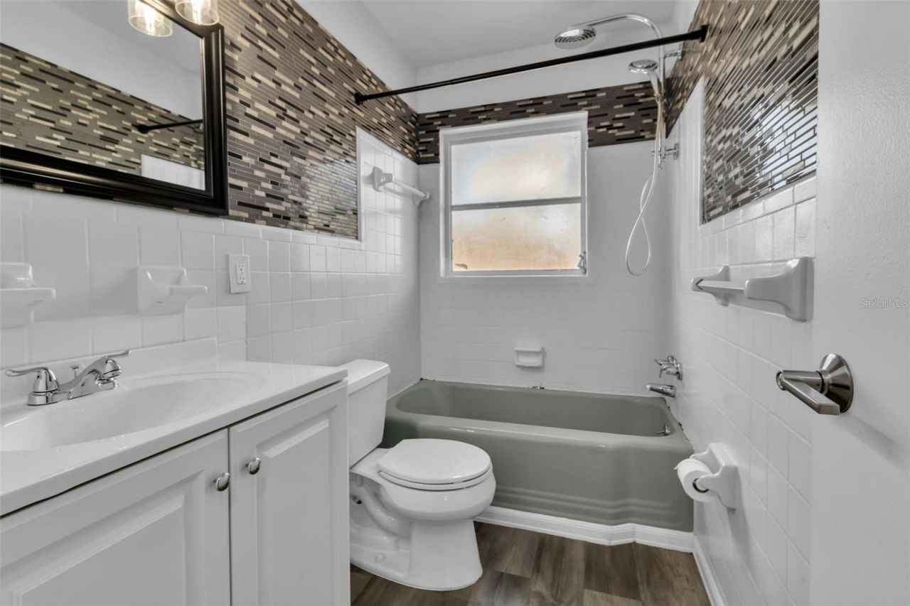 2317 2nd Avenue E, Bradenton, FL 34208 Photo