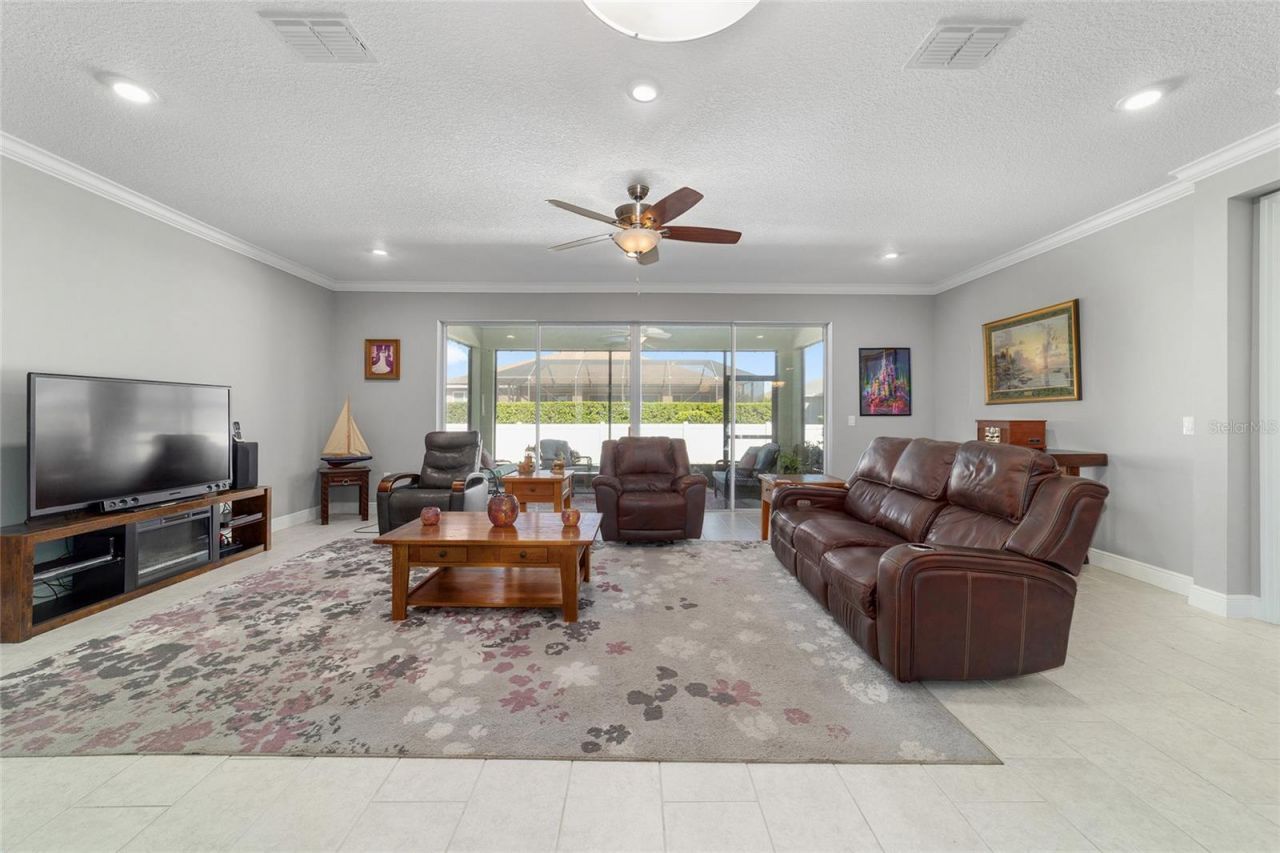 8780 SW 93rd Circle, Ocala, FL 34481 Photo