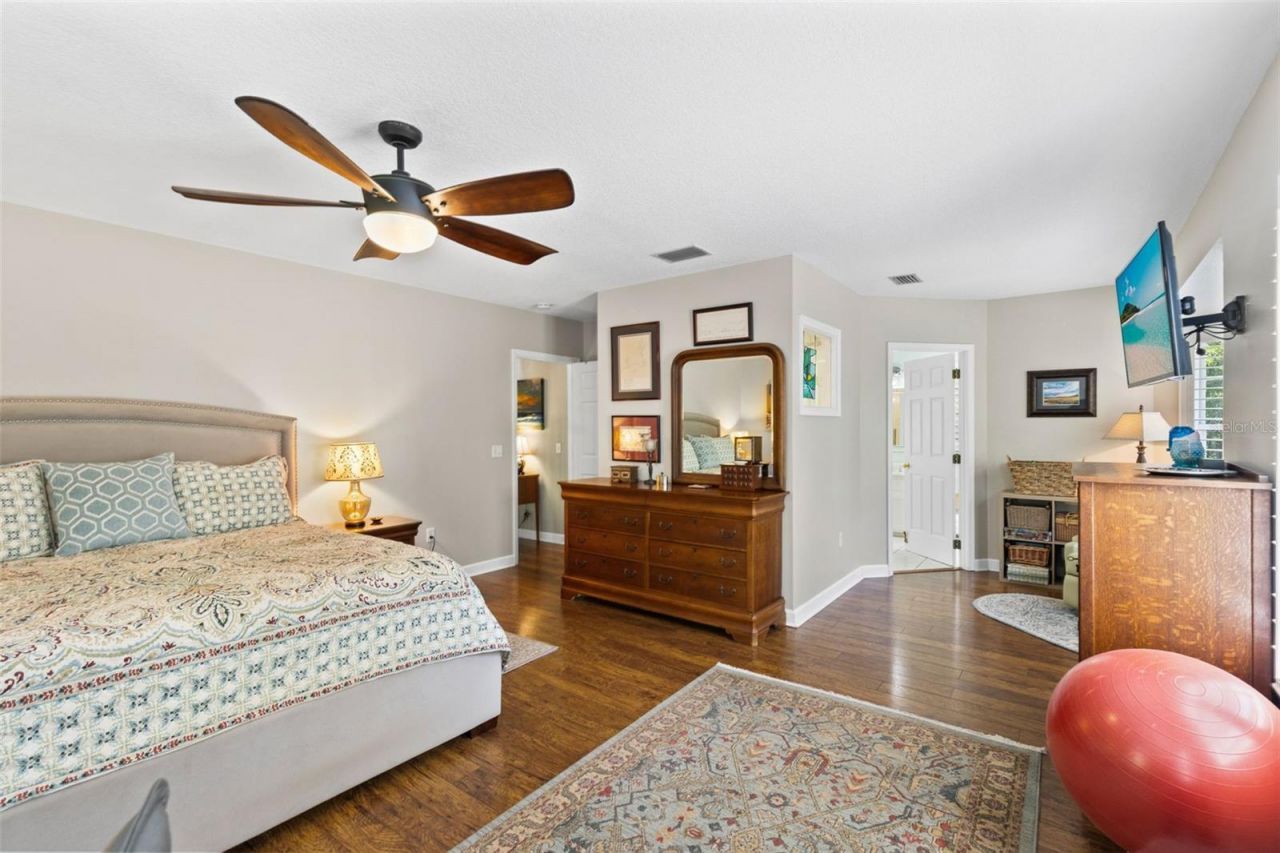 5787 N Apopka Vineland Road, Orlando, FL 32818 Photo