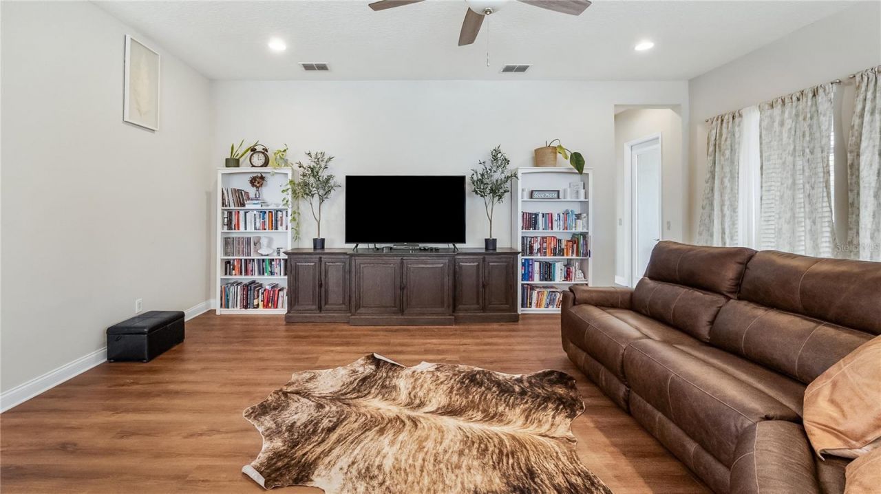 16451 Good Hearth Boulevard , Clermont, FL 34711 Photo