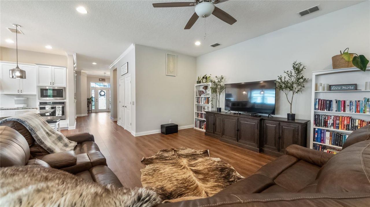 16451 Good Hearth Boulevard , Clermont, FL 34711 Photo