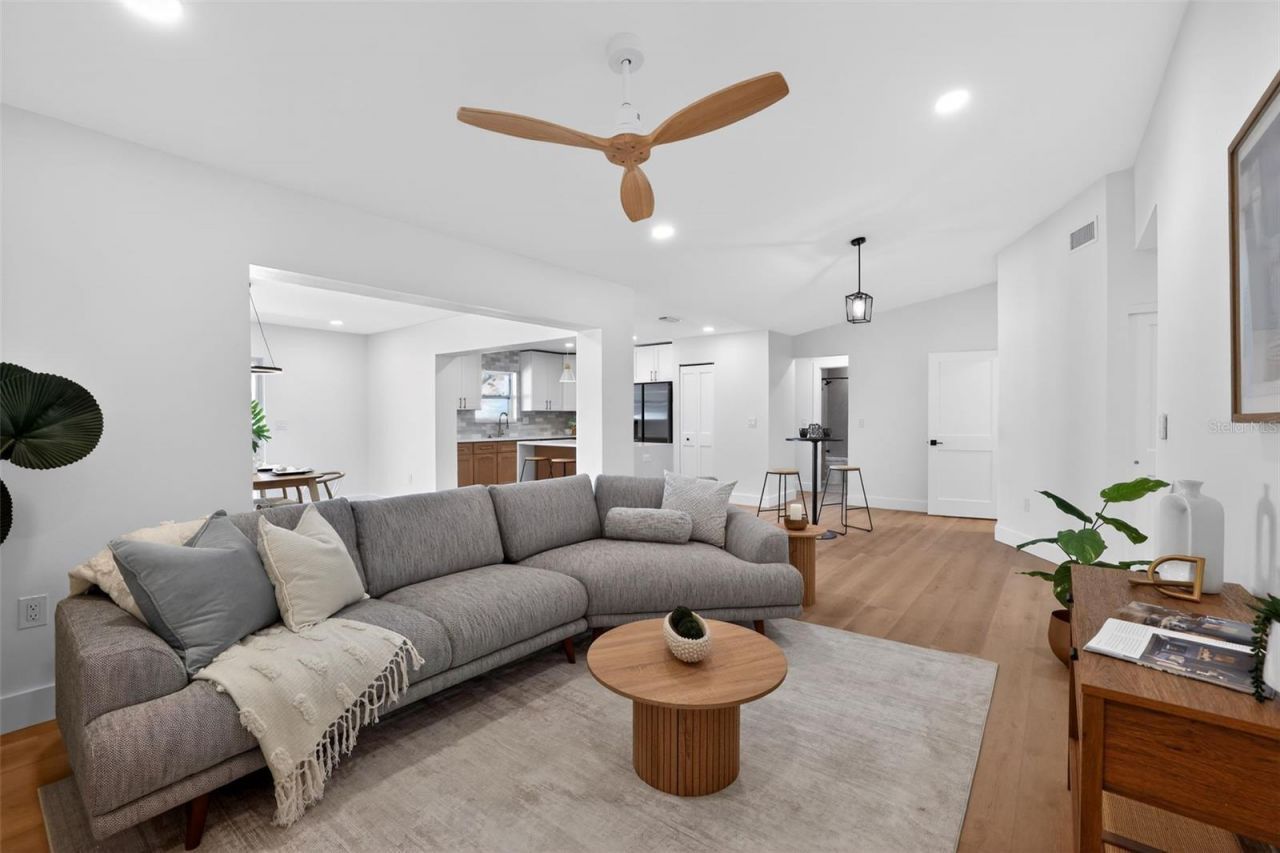 10203 57th Way N, Pinellas Park, FL 33782 Photo