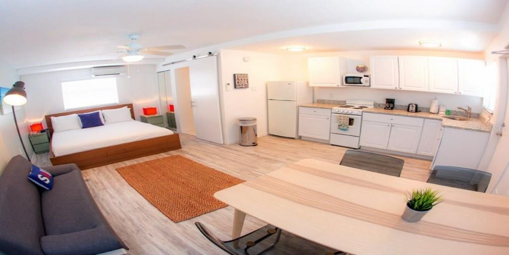 6801 Sunset Way , Saint Pete Beach, FL 33706 Photo