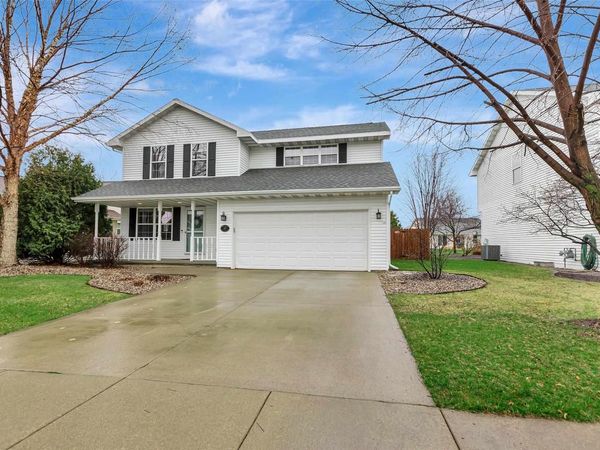 143 OLDE SCHOOL ROAD, Neenah, WI 54956