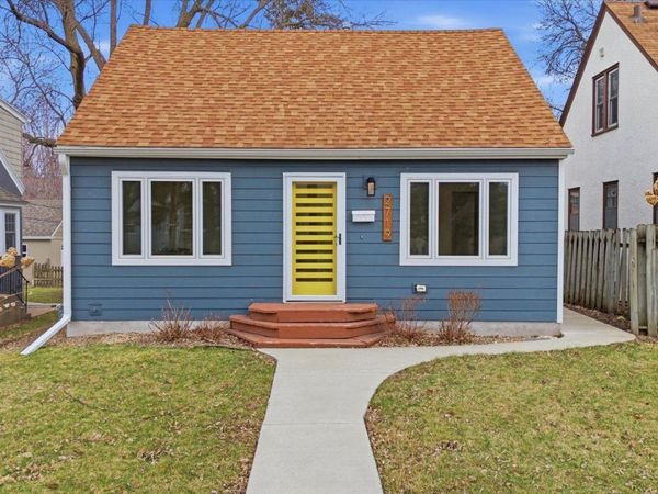 2719 Benjamin Street NE, Minneapolis, MN 55418