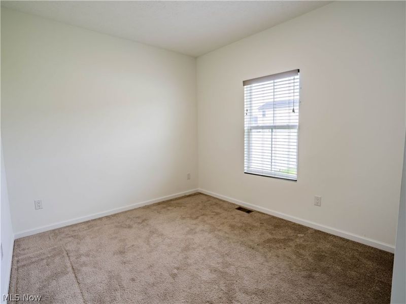 421 River Run Drive, Elyria, OH 44035 Photo 23