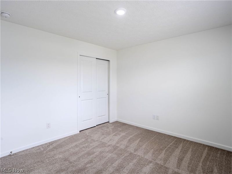 421 River Run Drive, Elyria, OH 44035 Photo 31