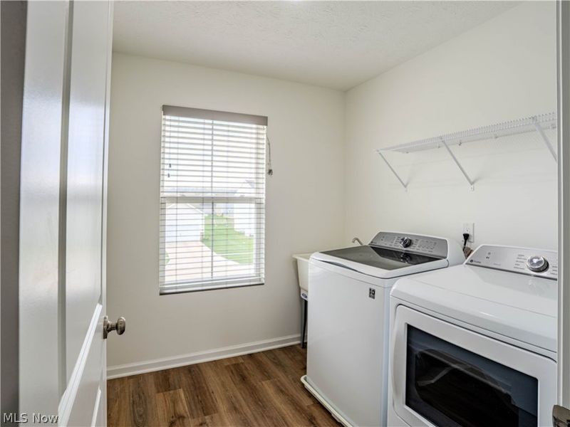 421 River Run Drive, Elyria, OH 44035 Photo 34