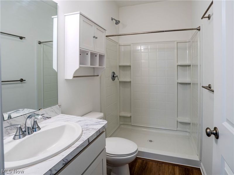 421 River Run Drive, Elyria, OH 44035 Photo 35