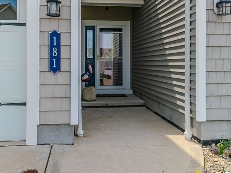 181 Larimar Drive, Willowick, OH 44095 Photo 1