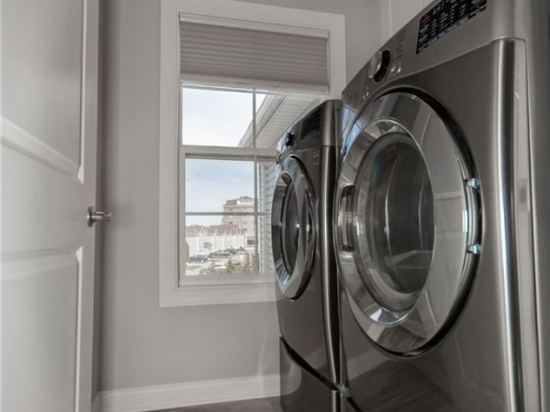 181 Larimar Drive, Willowick, OH 44095 Photo 12