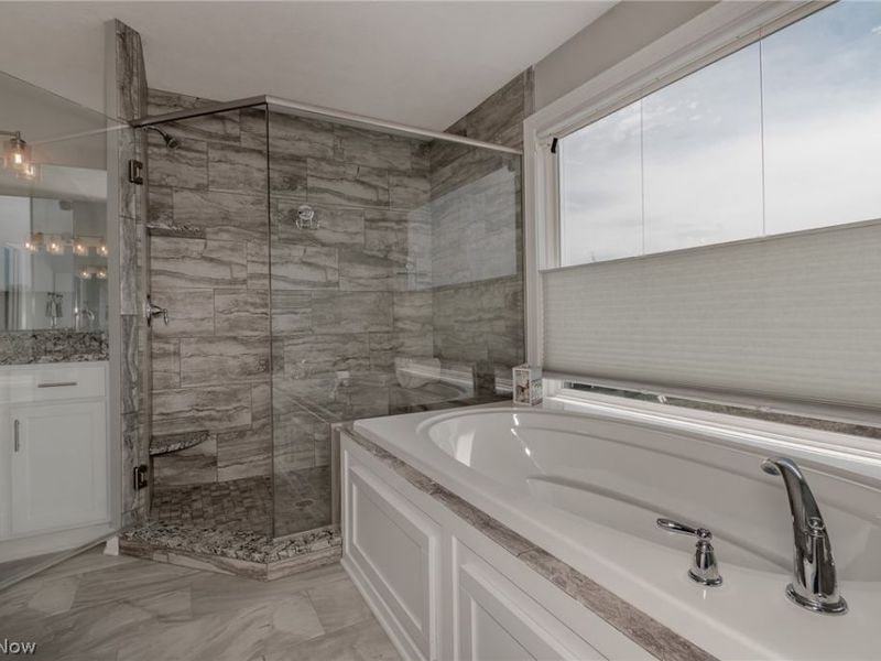 181 Larimar Drive, Willowick, OH 44095 Photo 9