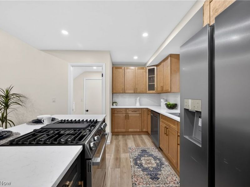 6580 Barton Road , North Olmsted, OH 44070 Photo 20