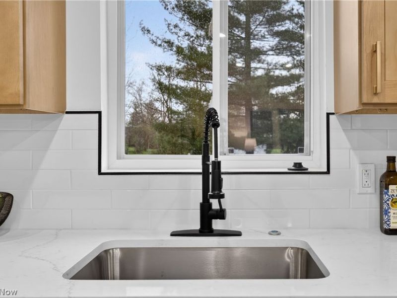 6580 Barton Road , North Olmsted, OH 44070 Photo 21