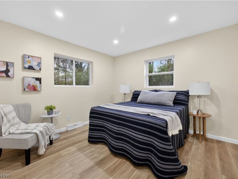 6580 Barton Road , North Olmsted, OH 44070 Photo 25