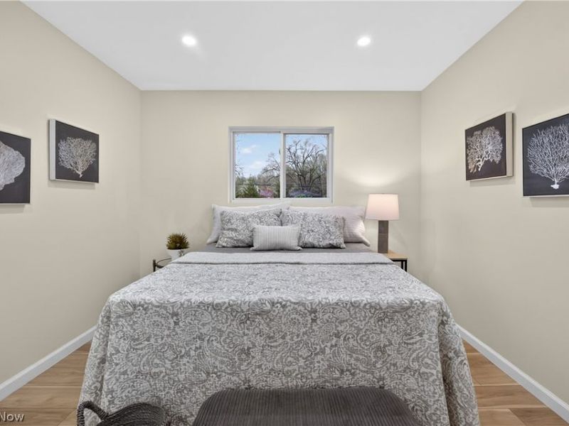 6580 Barton Road , North Olmsted, OH 44070 Photo 32