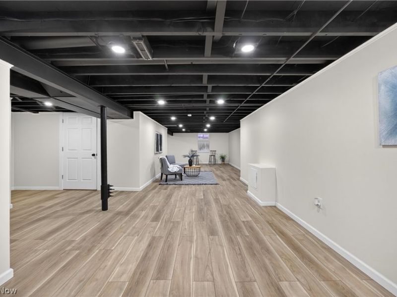 6580 Barton Road , North Olmsted, OH 44070 Photo 33