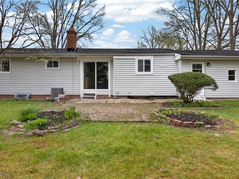 6580 Barton Road , North Olmsted, OH 44070 Photo 6