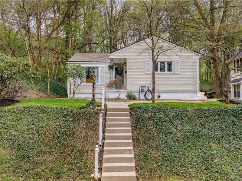 655 N Way Street, Barberton, OH 44203 Photo 3